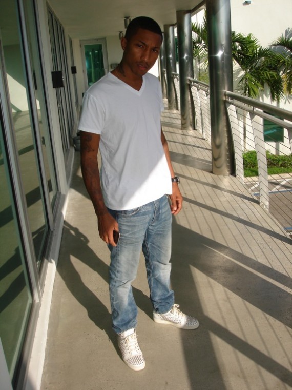 Celebrity Feet: Pharrell – Christian Louboutin – Louis Sneaker